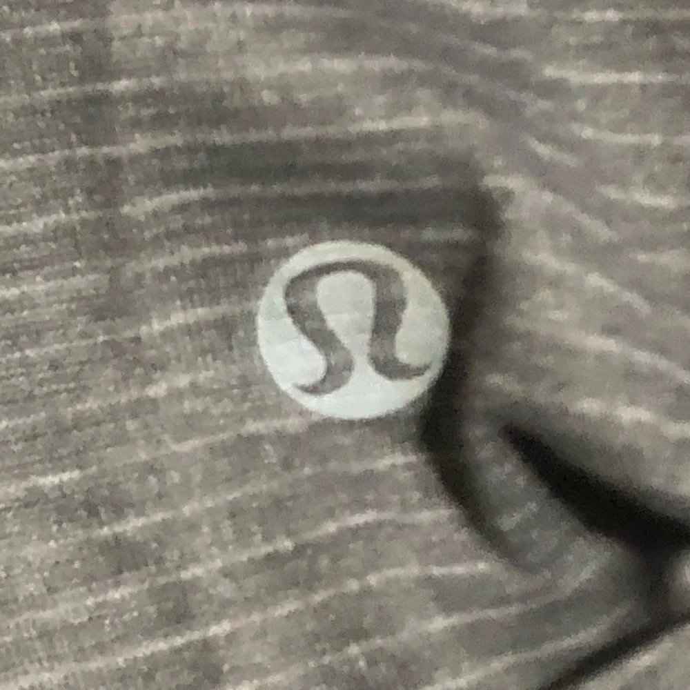 Lululemon All Tied Up Tank - Picture 3 of 4